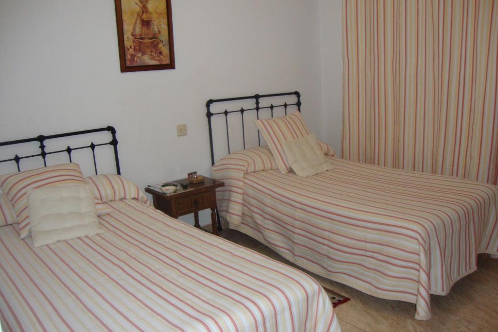 Hostal Alba Taruta Guadalupe  Zimmer foto