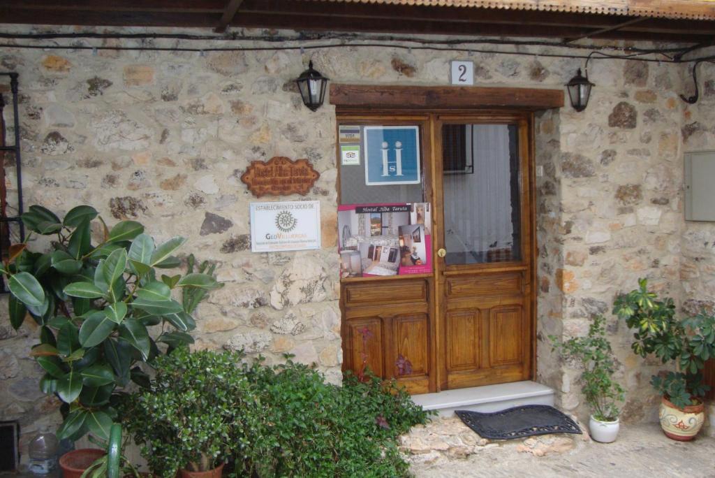 Hostal Alba Taruta Guadalupe  Exterior foto